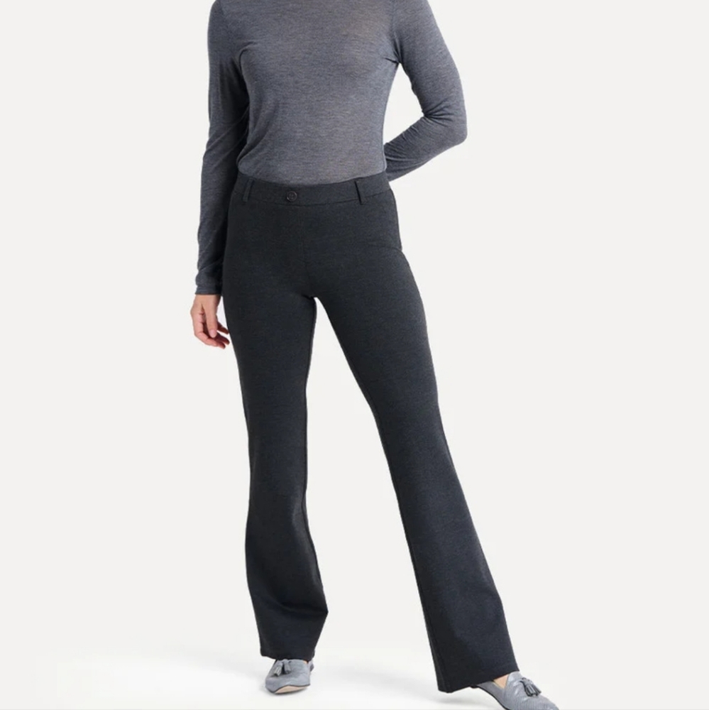 Betabrand Boot-cut two pocket dress yoga pants
